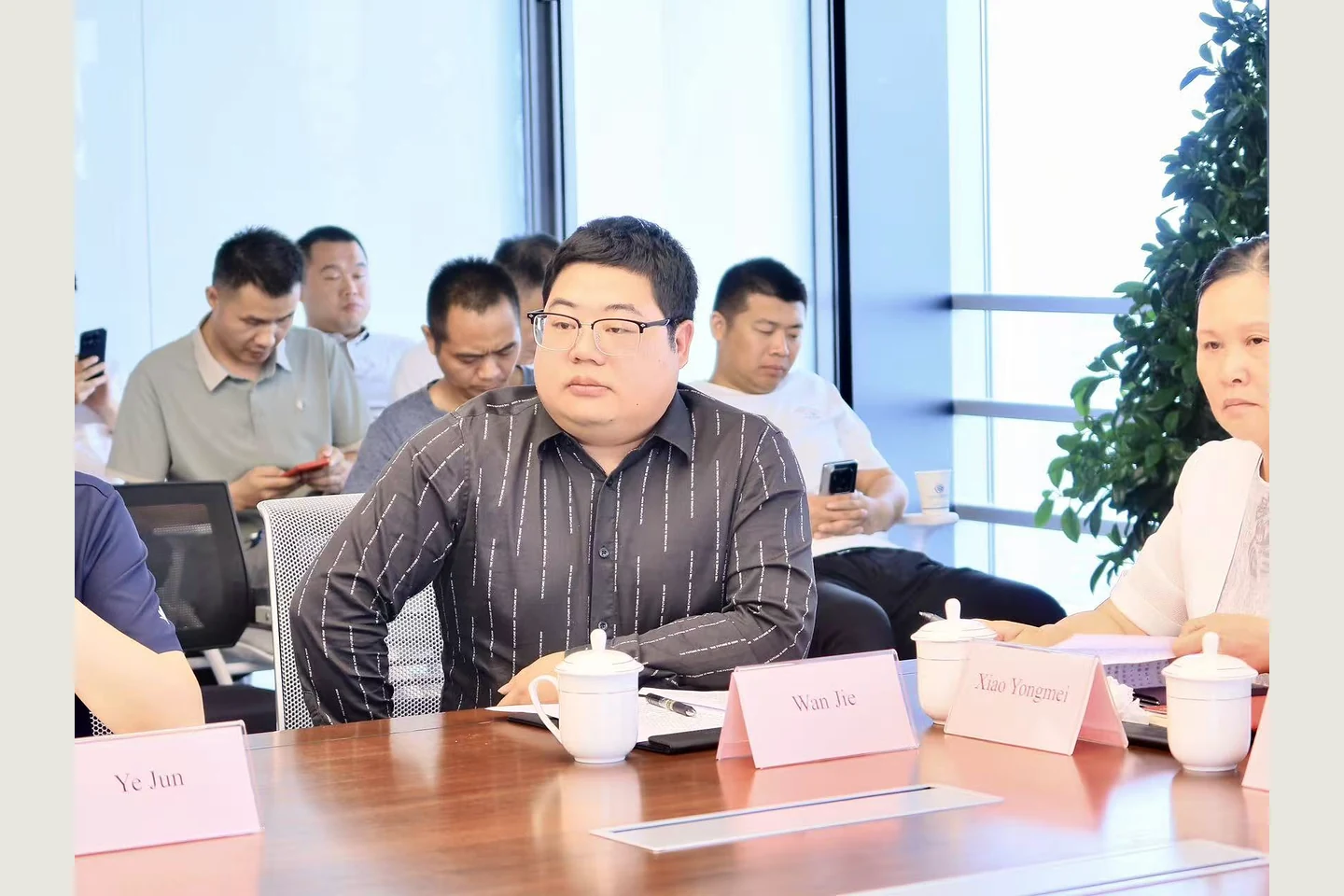 Business forum participation