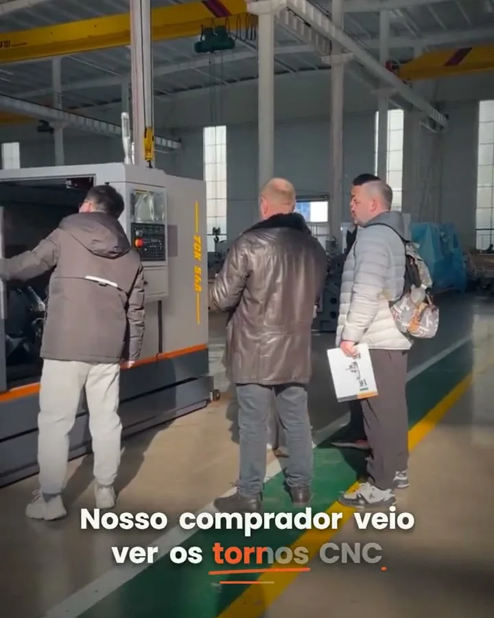 Visita a uma f&aacute;brica de tornos CNC na China